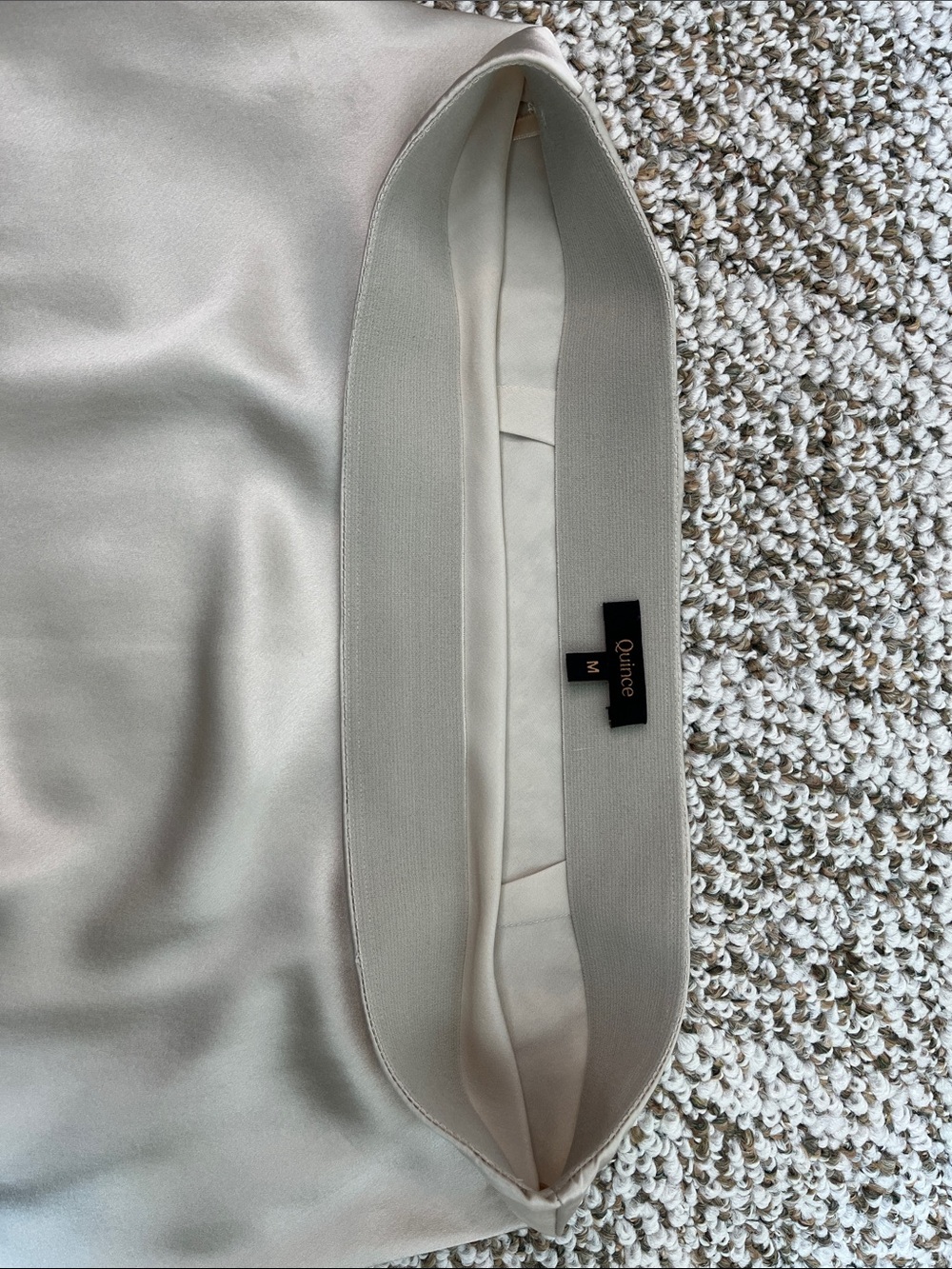 QUINCE 100% SILK PULL ON SKIRT ELASTIC WAIST AND WASHABLE CHAMPAGNE COLOR SZ MD - Picture 6 of 10